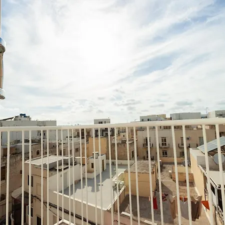 Stylish 1-bedroom In Malta Апартаменты *