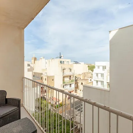Stylish 1-bedroom In Malta Апартаменты *