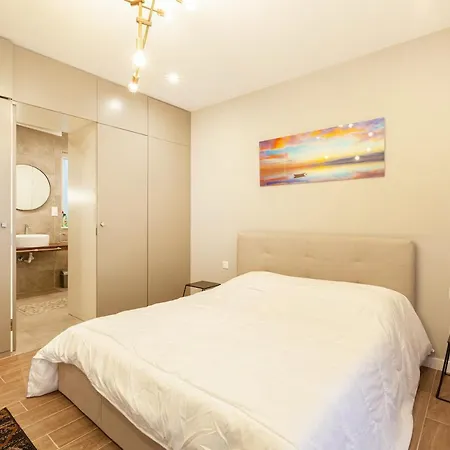 Stylish 1-bedroom In Malta Апартаменты