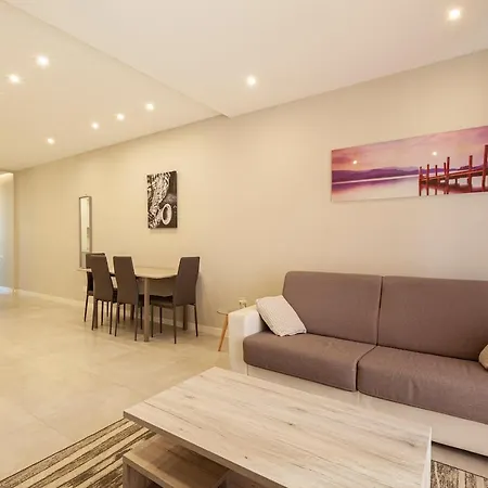 Stylish 1-bedroom In Malta *