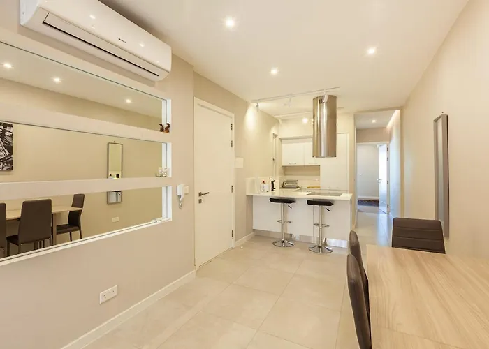 Apartment Stylish 1-bedroom In Malta Pieta