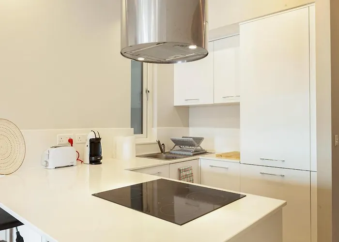 Apartment Stylish 1-bedroom In Malta *