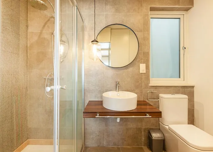 Stylish 1-bedroom In Malta Apartment